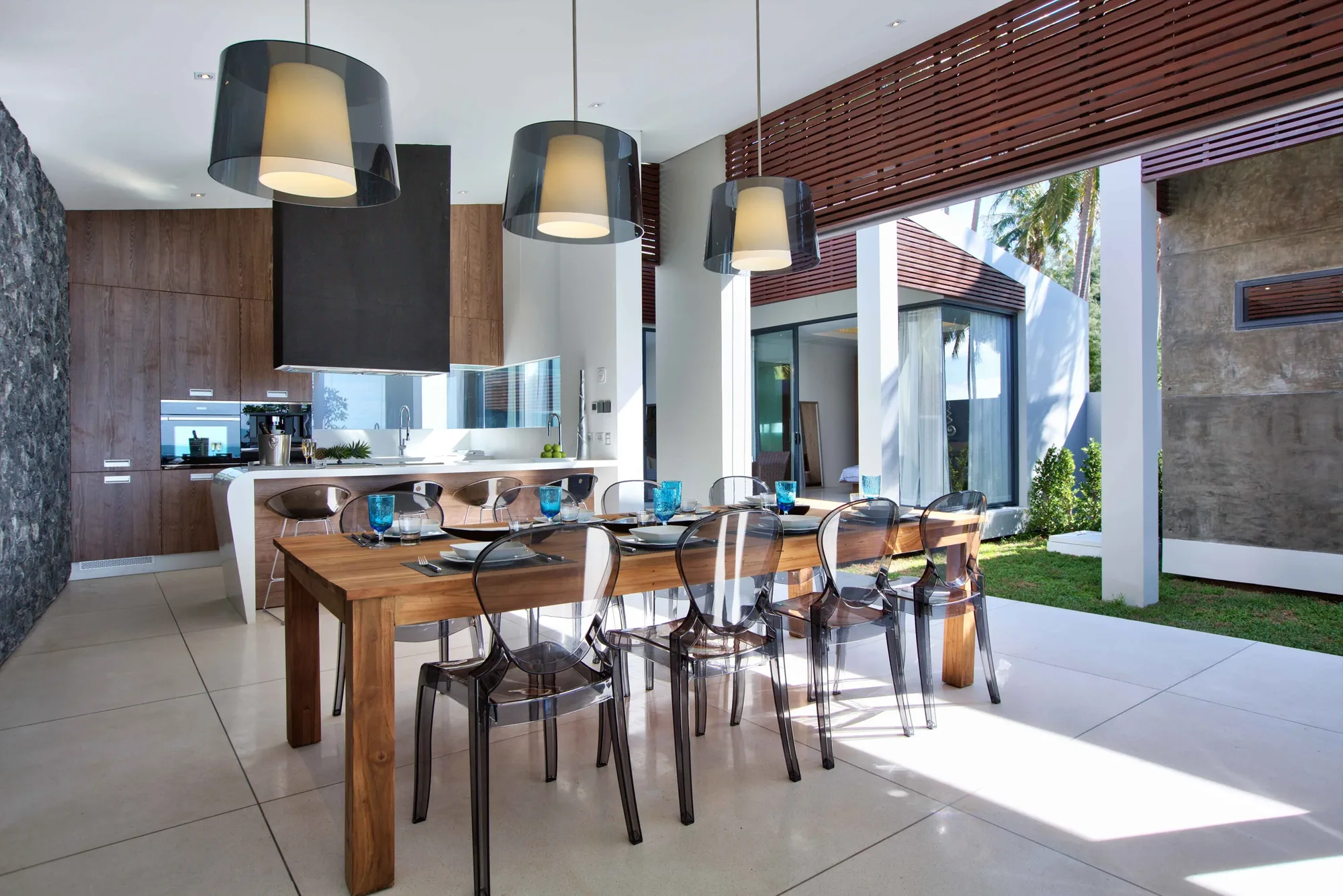 Mandalay Beach Villas — ruang dalaman dan perincian 2
